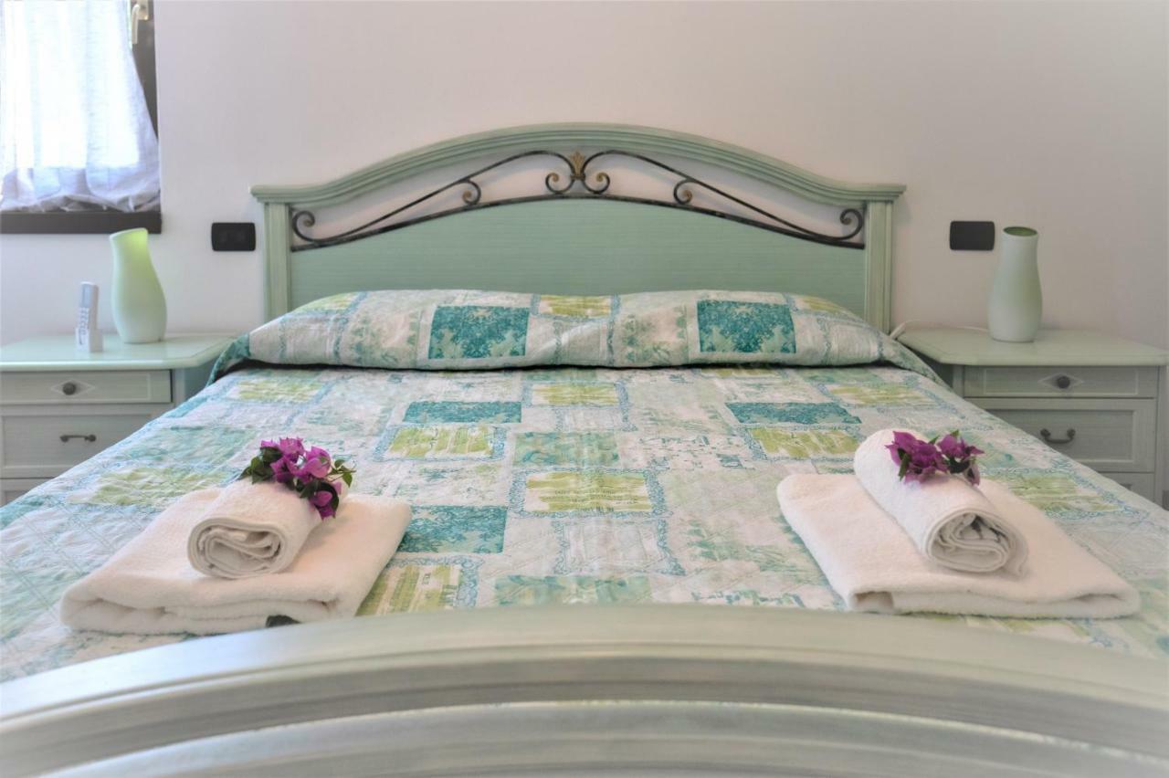 B&B Villa Apuana Marina Di Carrara Exterior foto
